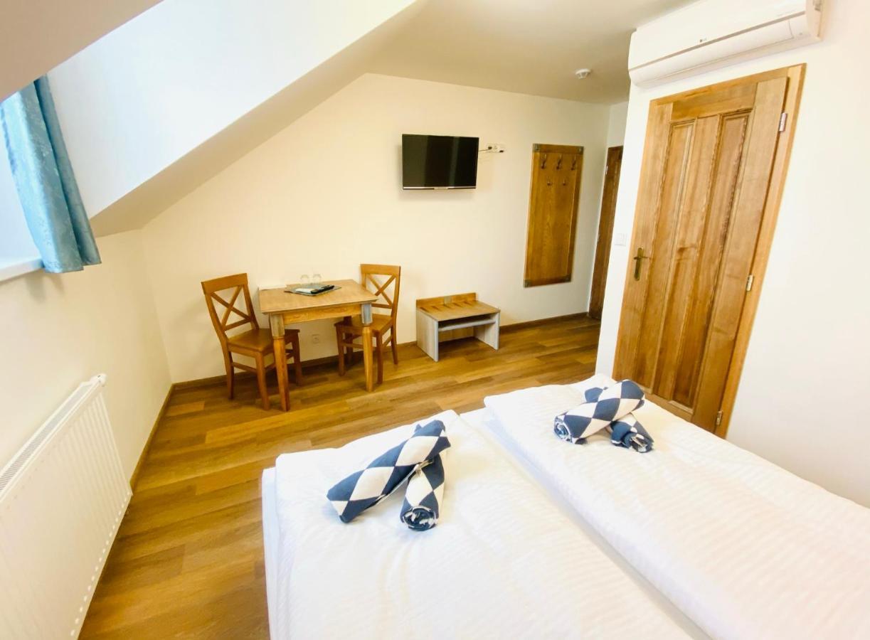 Resort Rybnicek Blatnice pod Svatym Antoninkem Esterno foto